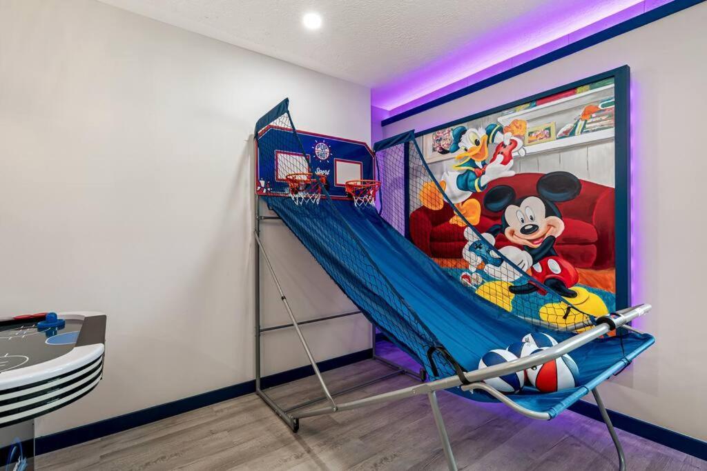אורלנדו 13 Mins From Disney Arcade, Private Pool, & Themed Rooms מראה חיצוני תמונה