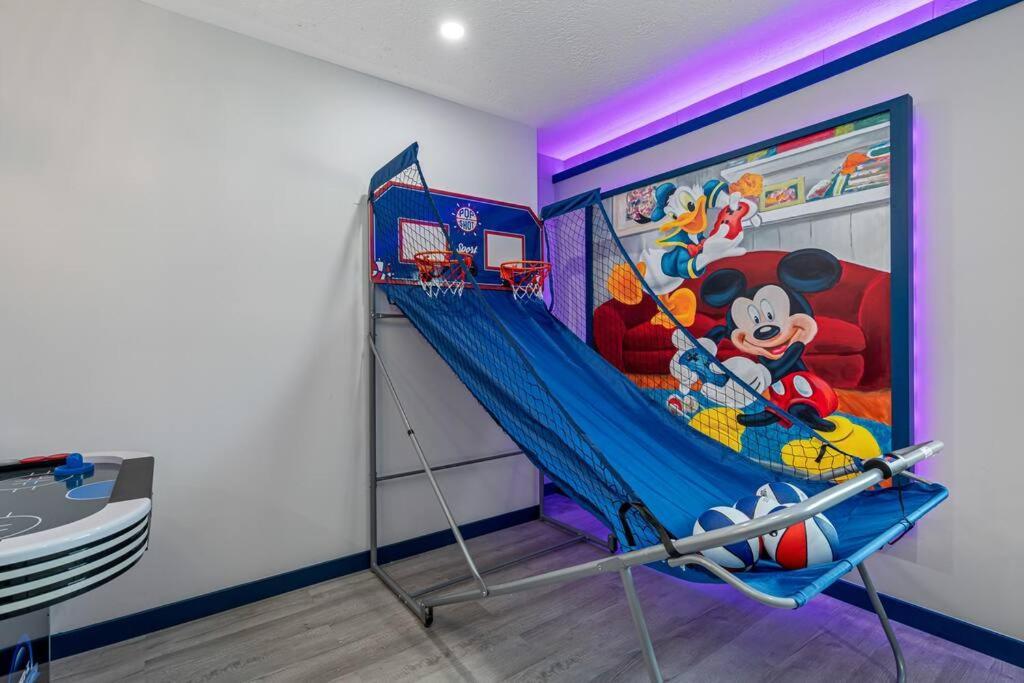 אורלנדו 13 Mins From Disney Arcade, Private Pool, & Themed Rooms מראה חיצוני תמונה