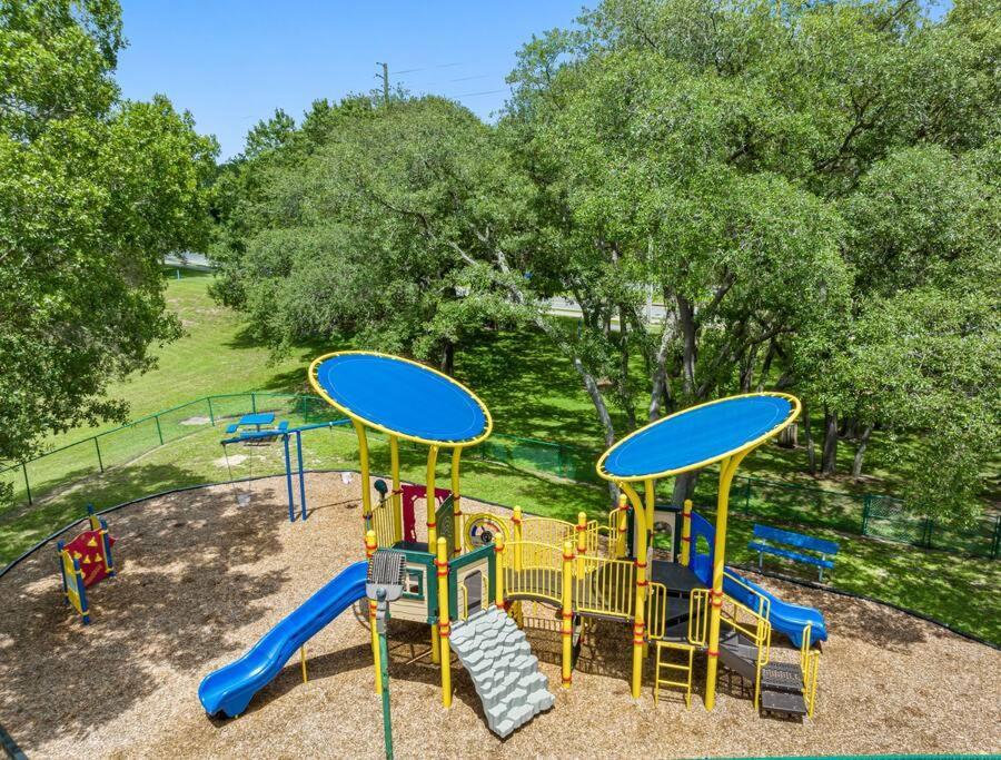אורלנדו 13 Mins From Disney Arcade, Private Pool, & Themed Rooms מראה חיצוני תמונה