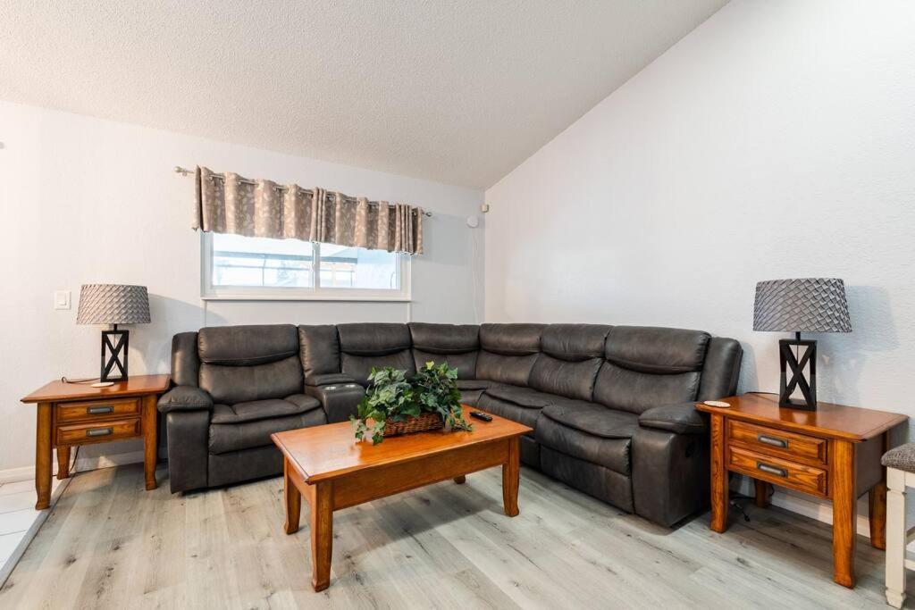 אורלנדו 13 Mins From Disney Arcade, Private Pool, & Themed Rooms מראה חיצוני תמונה