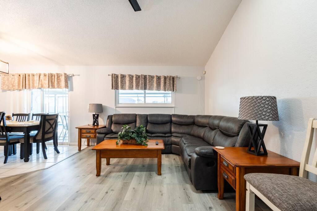 אורלנדו 13 Mins From Disney Arcade, Private Pool, & Themed Rooms מראה חיצוני תמונה